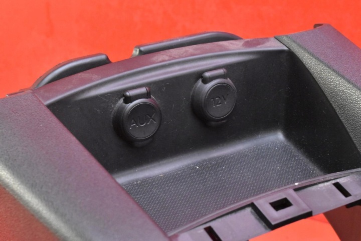 фото №9, Туннель средний подлокотник eu 9672173980 citroen c4 2 ii 10-17