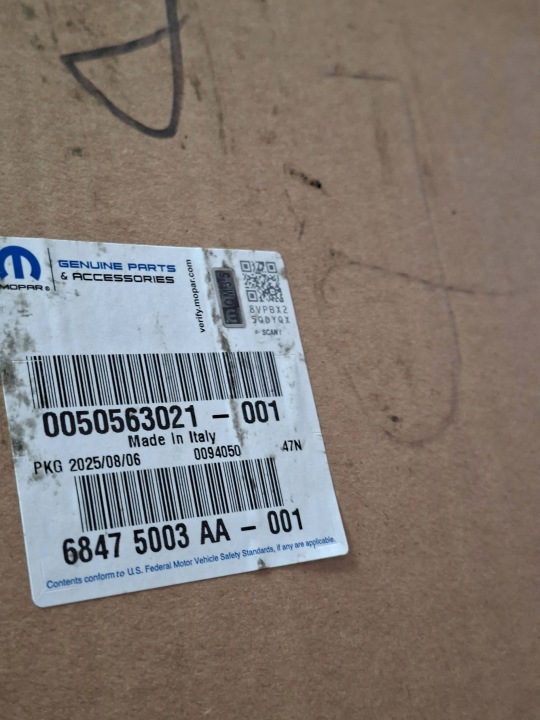 фото №8, Накладка бампера зад alfa romeo stelvio 16- нова oem 50559833