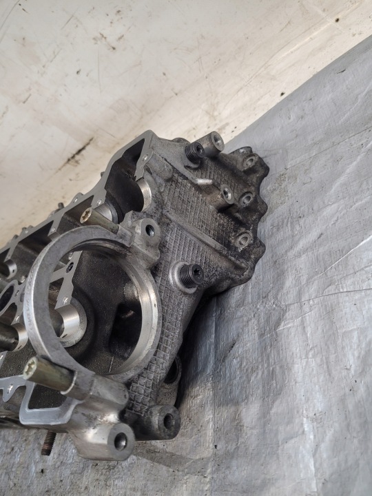 фото №13, Головка oem номер 778752105 + валы + гидрокомпенсаторы bmw e87 2.0d m47