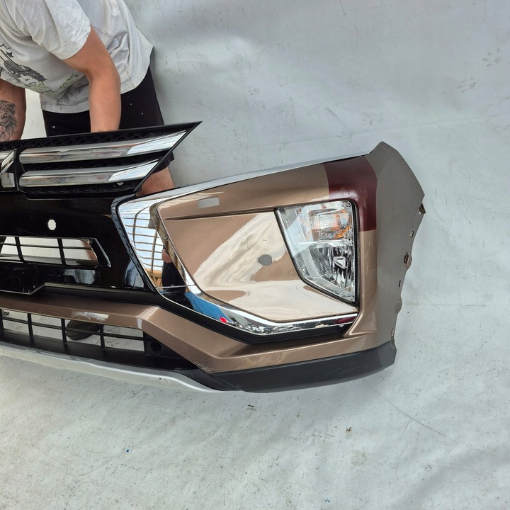 фото №8, Mitsubishi eclipse cross 17- бампер перед переднє pdc 6400h717zz