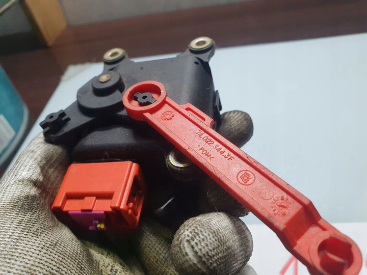 фото №6, Audi a4 s4 b5 8d 1997 двигунчик нагрівача