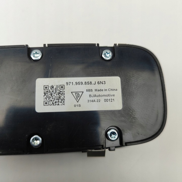 фото №7, Porsche cayenne 9y0 9y3 2023 перед сторона права кнопки скло