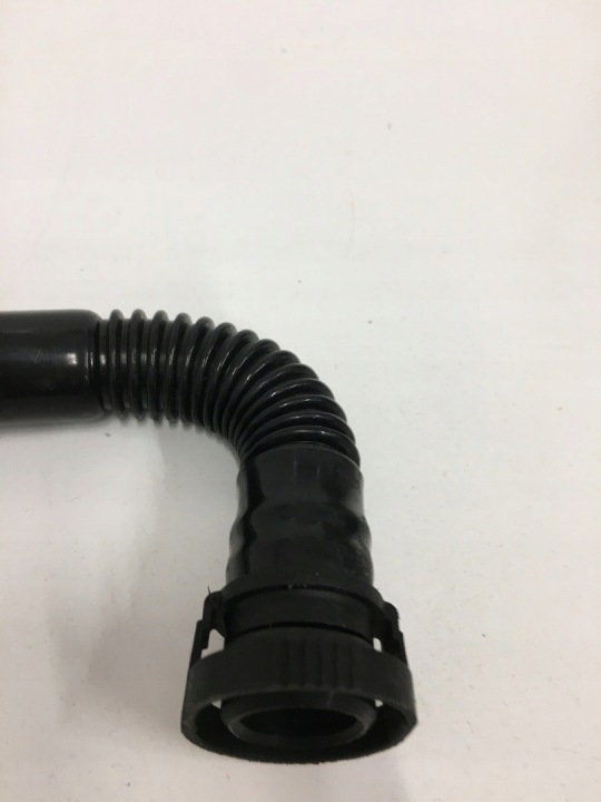 фото №11, Трубка повітря vw sharan 06a131127j 2.0 atm 01r