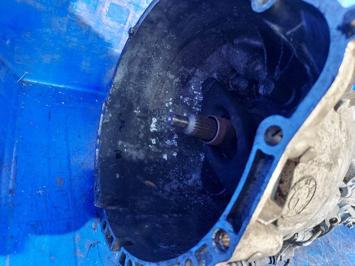 фото №7, Коробка передач коробки передач bmw i e87 2.0 td 1069401052 механічна коробка передач