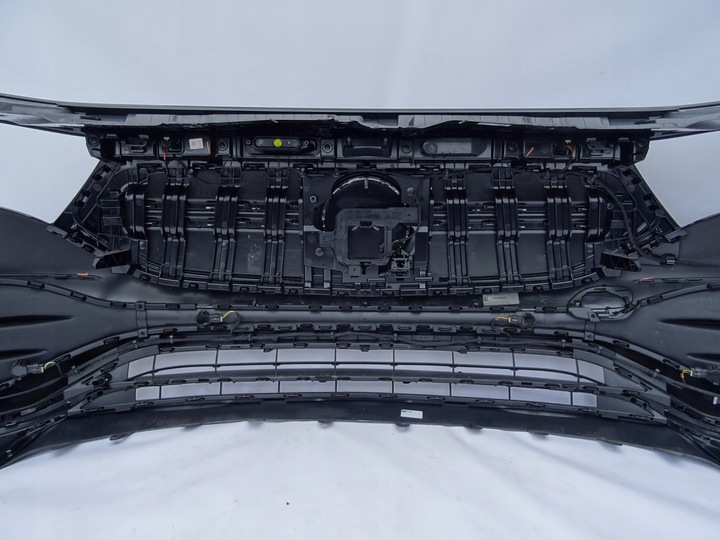 фото №10, Бампер перед переднє mercedes x243 eqb amg набір