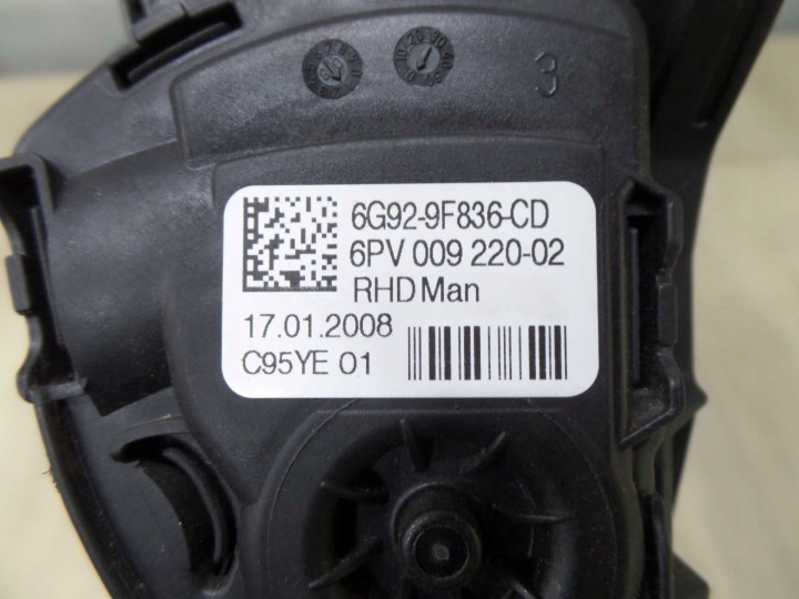 фото №5, Volvo s80 ii v70 iii xc60 2.4 d5 педаль потенціометр газу 6g92-9f836-cd uk