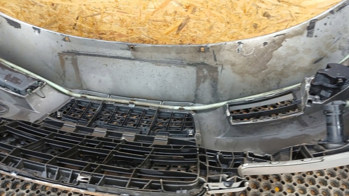 фото №12, Audi a6 c6 s-line бампер перед pdc омыватель ксенон ly7w