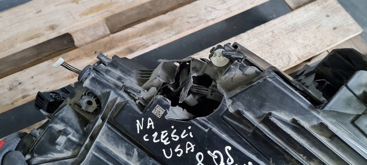 фото №8, Sq8 4m rsq8 q8 лампа правая правые перед usa matrix na запчасти 4m8941036b