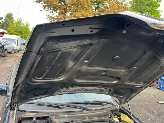 фото №12, Bmw 3 e46 кришка двигуна капот 01-07 універсал 5d fl 668/9 schwarz 2 комплектна