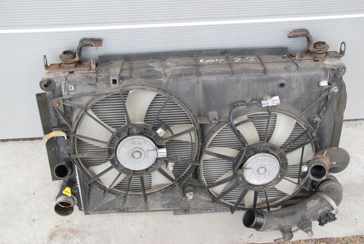 фото №6, Радіатор kpl. toyota rav4 iii 2.2 d4d