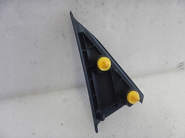 фото №2, Kia ceed i 06-12 трикутник захист na двері лівий зад