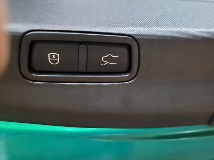 фото №6, Stelvio крышка задняя комплектная камера