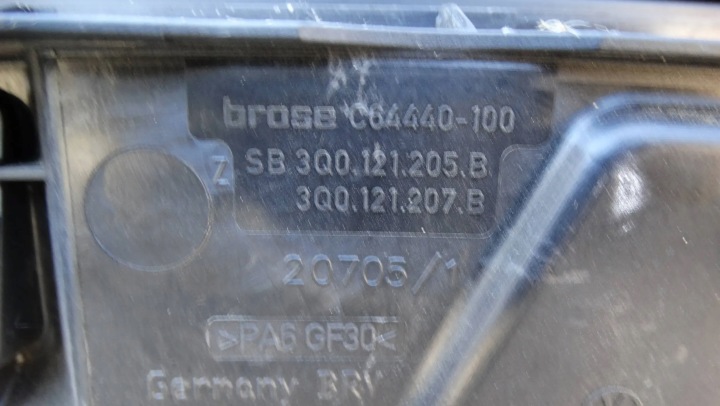фото №8, Передняя панель комплект 5ta805594c vw touran ii 1.5 tsi