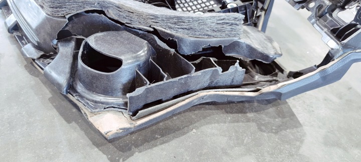 фото №13, Панель капот консоль audi q3 f3 83b оригинал