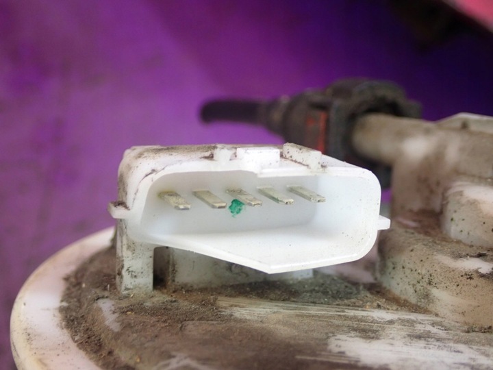 фото №6, Nissan primera p12 01-08 1.6 116km насос пального 0580313101 5 pin