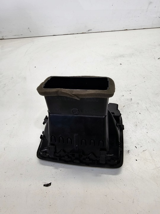 фото №5, Рамка решётки воздуховод зад audi a4 b9 a5 8w0819203b