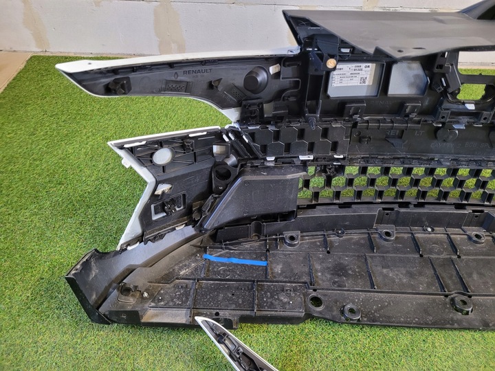 фото №10, Renault megane v 5 e-tech бампер перед переднє