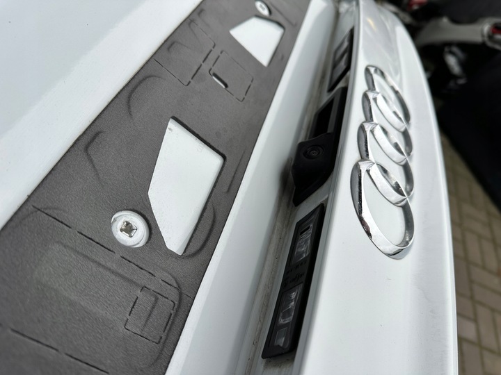 фото №3, Audi q3 83a sportback задняя крышка багажника ls9r камера стекло as3