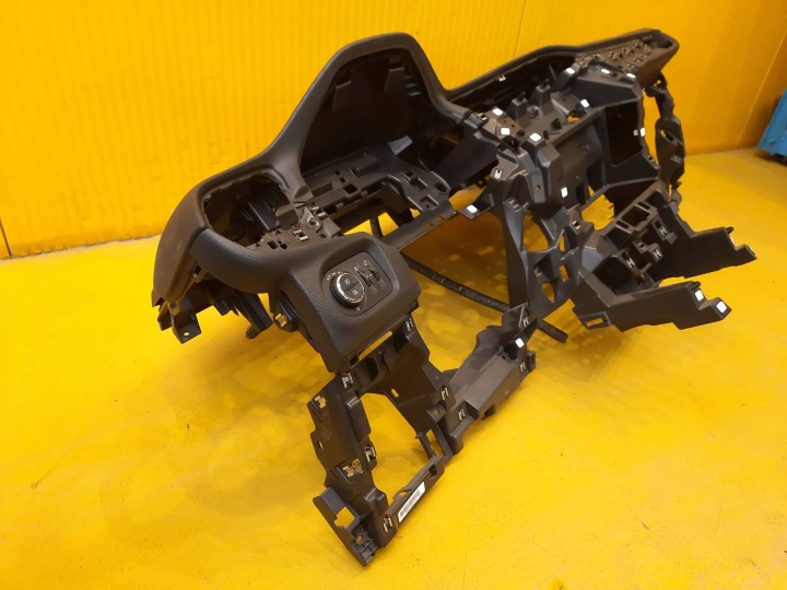 фото №8, Opel corsa f 21r. торпедо консоль ремни air bag