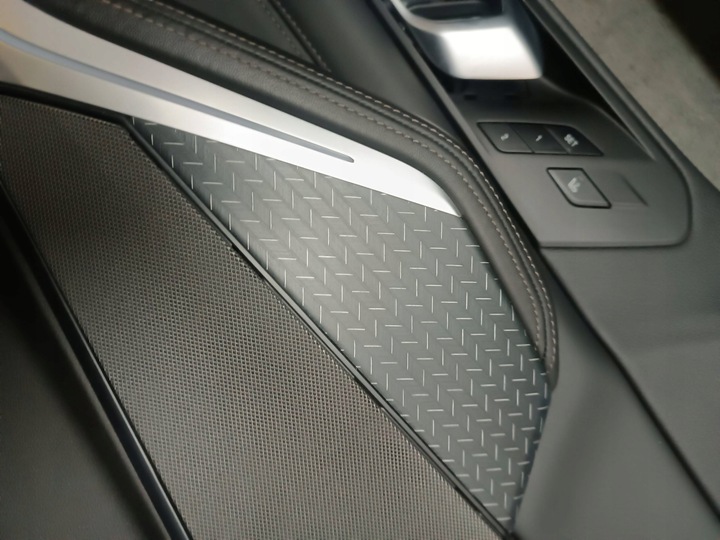 фото №10, Сиденья диван обшивки туннель bmw x5m g05 f95