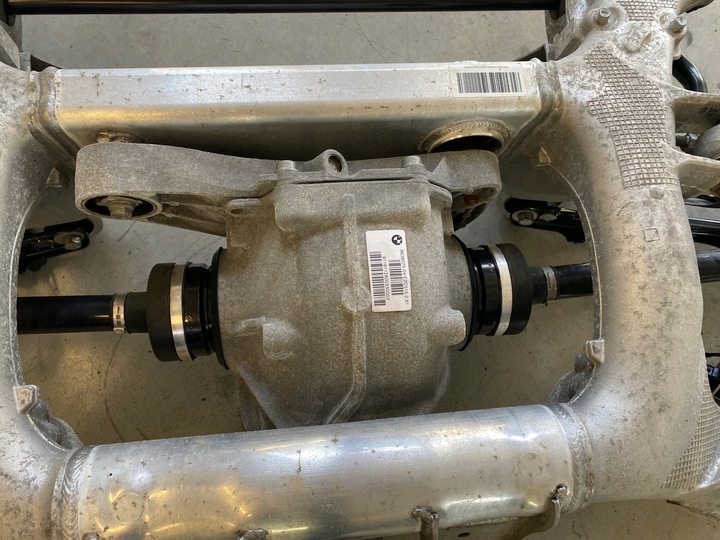 фото №6, Поворотна опора підвішування зад праві ліві підрамник bmw 7 g11 g12