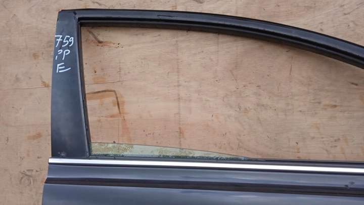 фото №11, Toyota avensis t25 fl дверь перед правый 209