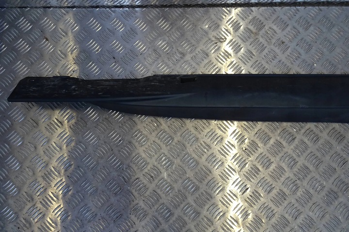 фото №8, Vw id.3 - планка порогова права