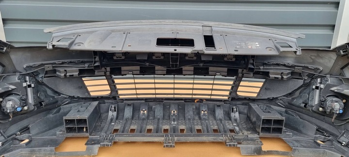 фото №7, Renault scenic iii 2009-2012 бампер перед оригинал e028