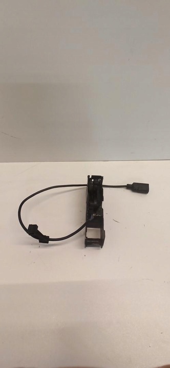 фото №6, Audi a4 b8 a5 8t замок капота 8k0823509d