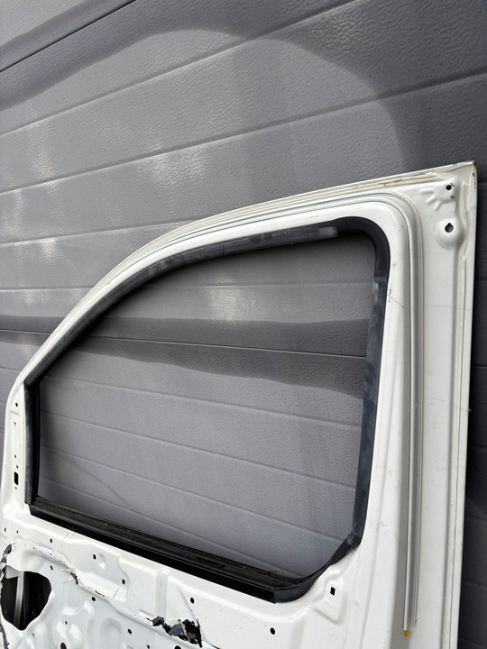 фото №14, Дверь правые передние перед hyundai h1 h 1 h-1 ii 07-