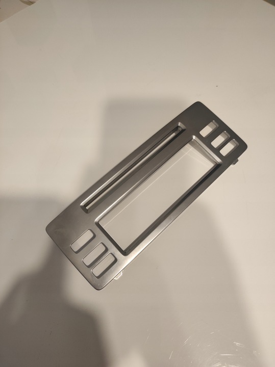 фото №1, Volvo s80 v70 xc70 рамка радио хром 30643648