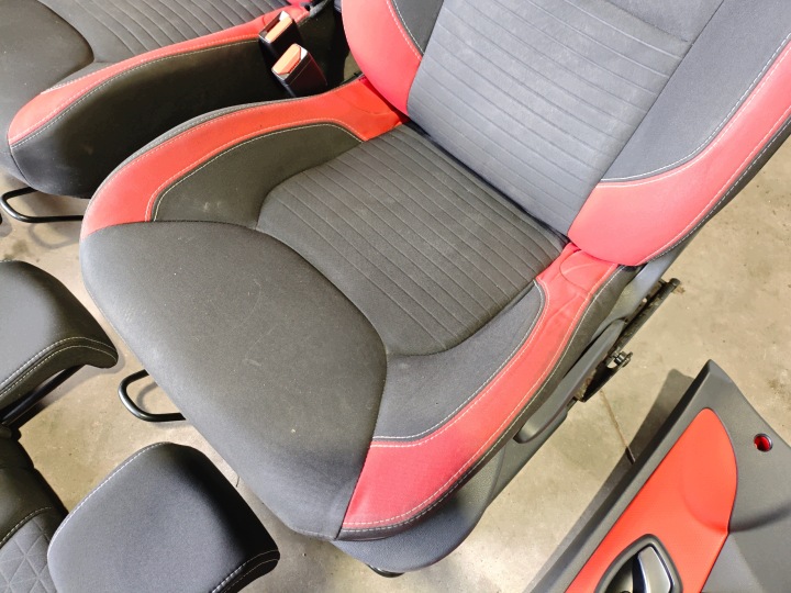 фото №14, Renault clio iv сиденья перед зад комплект диван ремни isofix