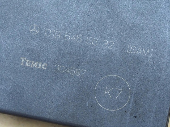 фото №6, Коробка запобіжників mercedes e w210 0005401050