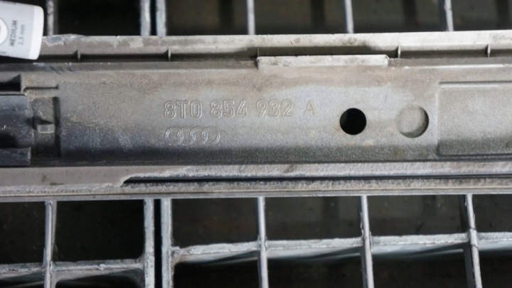 фото №10, Молдинг пороговая правая audi a5 8t 8t0854932a 3d купе