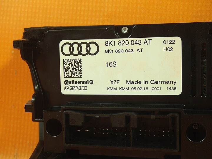 фото №9, Audi a5 8t панель кондиціонера нагрівання 8k1820043at