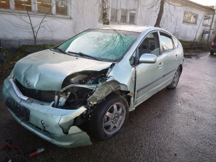 фото №6, Toyota prius блок предохранителей 2008 1.5l 7107xa1