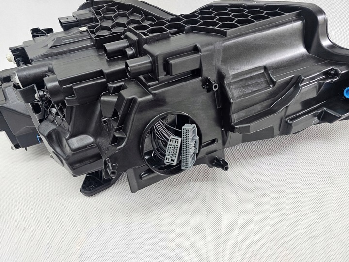 фото №13, Volvo s60 ii v60 iii 2017+ лампа перед права повний led mid 32314161 європа