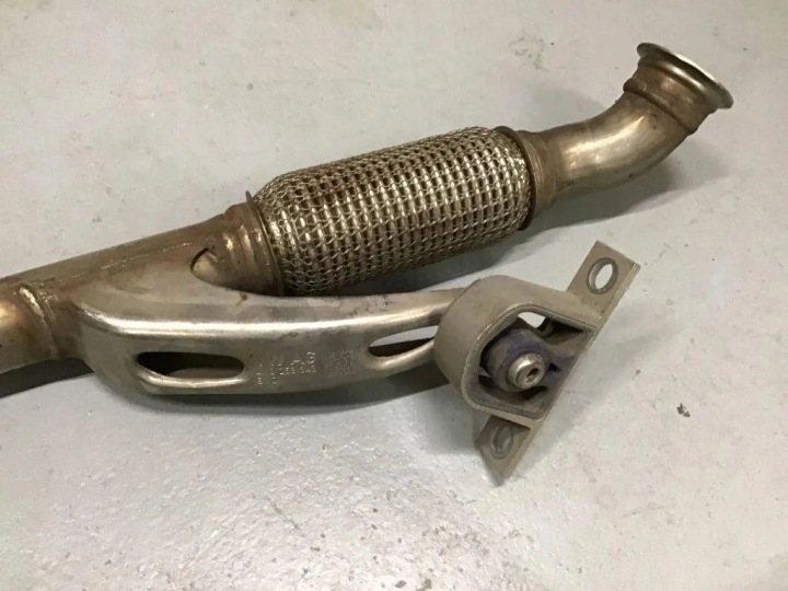 фото №6, Трубка egr vw touareg 7p5 4m0253343 3.0l дизель 2023