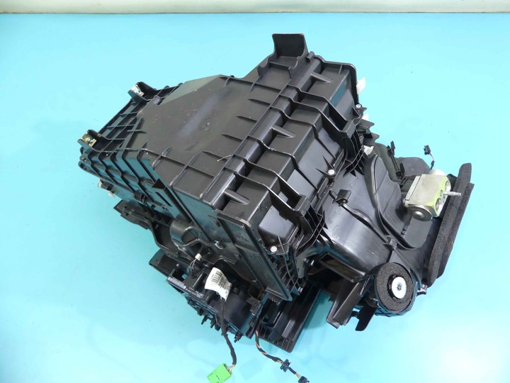 фото №11, Отопитель корпус discovery sport l550 eu