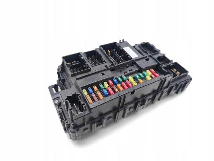 фото №11, Ford galaxy рамка / модуль запобіжників 2.0 tdci дизель 132kw 180 hp 2016