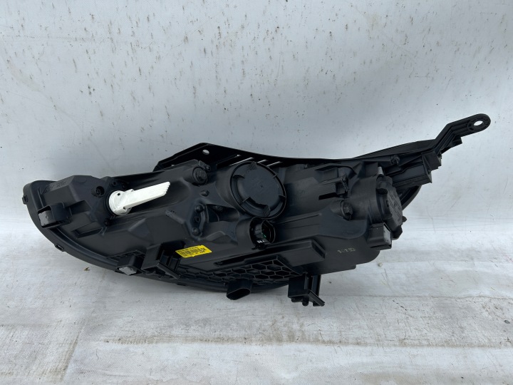 фото №13, Hyundai i30 iii 17-20 фара правая оригинал 92102-g4020 европа