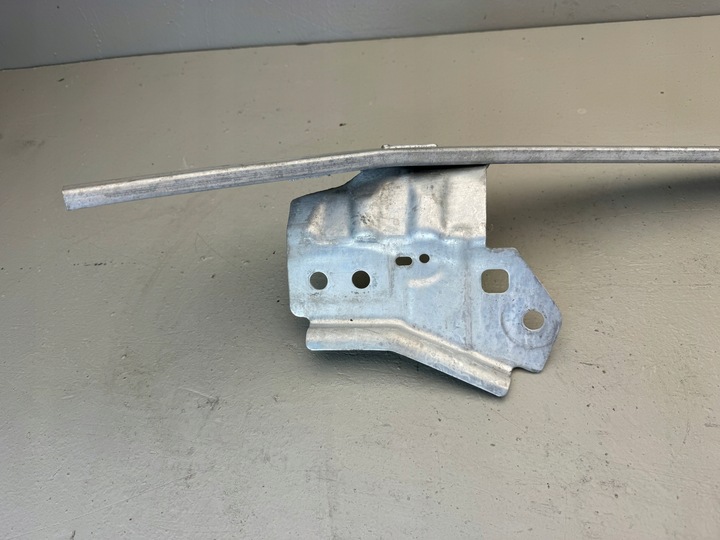 фото №10, Tesla модель 3 iii 17r- балка підсилювач бампера перед dół 1101116-00