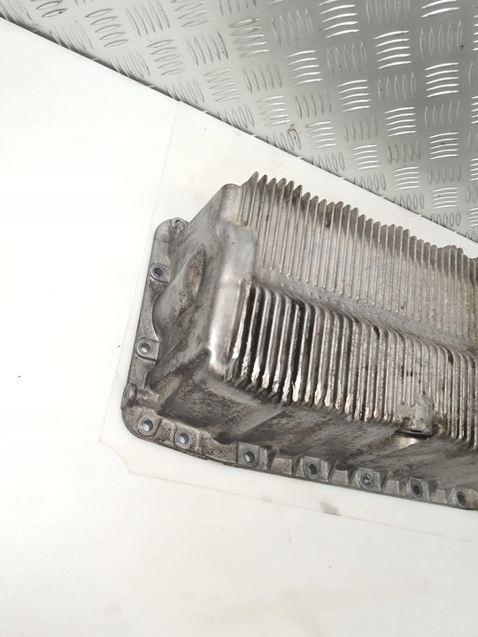 фото №9, Поддон масла масляная з датчиком audi vw seat skoda avu 06a103603h 1j090766