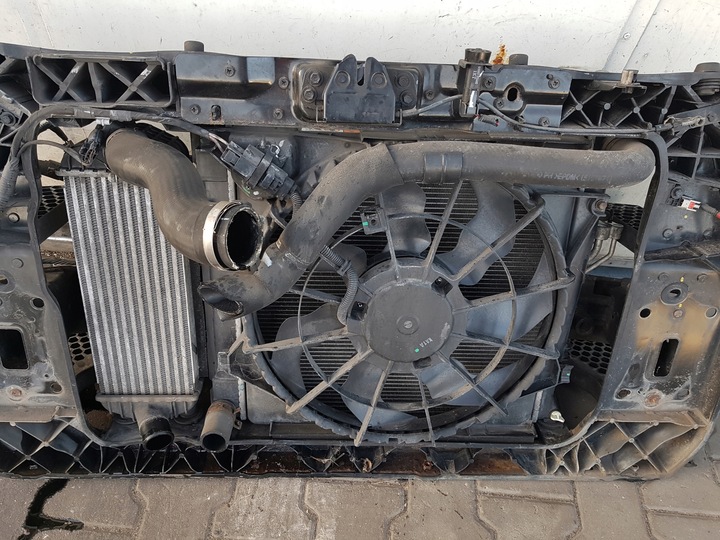 фото №4, Hyundai ix35 10-16r 1.7 crdi pas переднее радиатор вентилятор