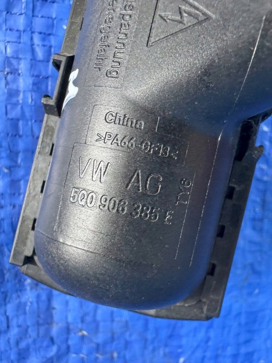фото №7, Разъём штекер cupra leon iv 1.4 гибрид 5q0906385e