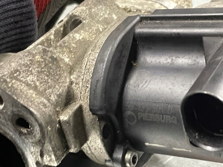 фото №8, Audi a4 b8 a5 8t 2.7 3.0 tdi клапан выхлопных газов egr 059131501d