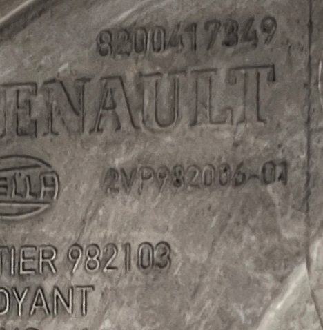 фото №13, Лампа ліва зад задня renault megane ii універсал рестайлінг 05-09r вкладка лампи