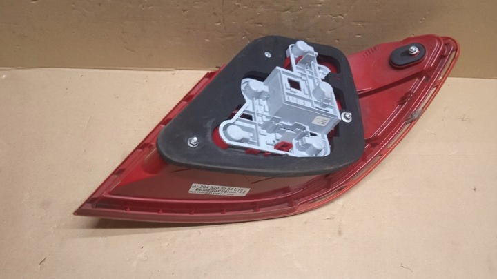 фото №7, Mercedes w204 sedan лампа зад левая