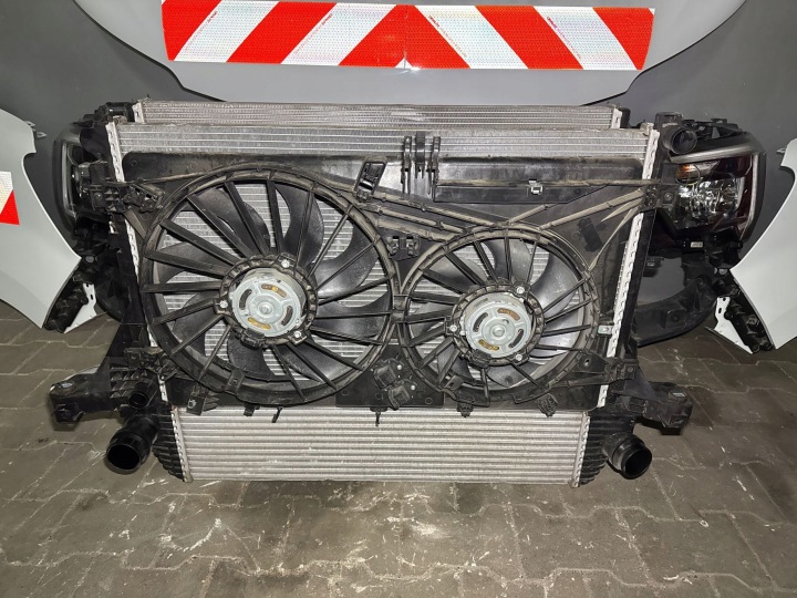 фото №8, Перед комплектный renault master iii 260429002r