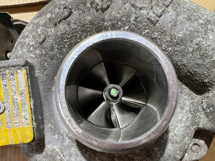 фото №9, Audi a6 c6 a4 b8 a5 8t q5 8r 2.0 tdi турбонагнітач турбіна 03l145702e